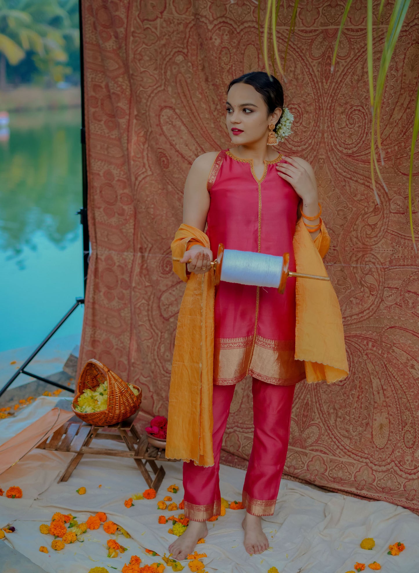 Women’s wear traditional designer sleeveless kurta set in red and orange
