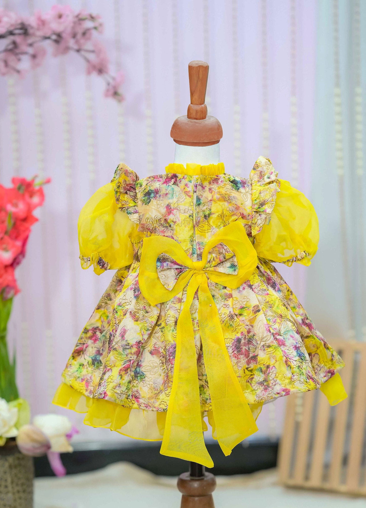 Kids girls fancy organza frock in yellow