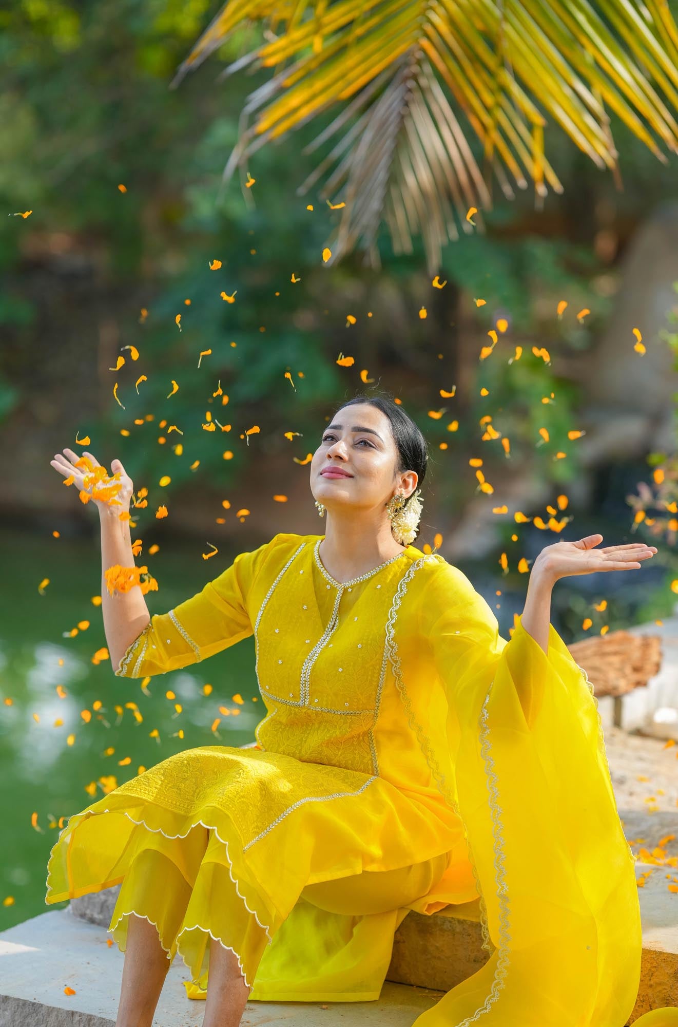 Women’s wear yellow embroidered kurta set