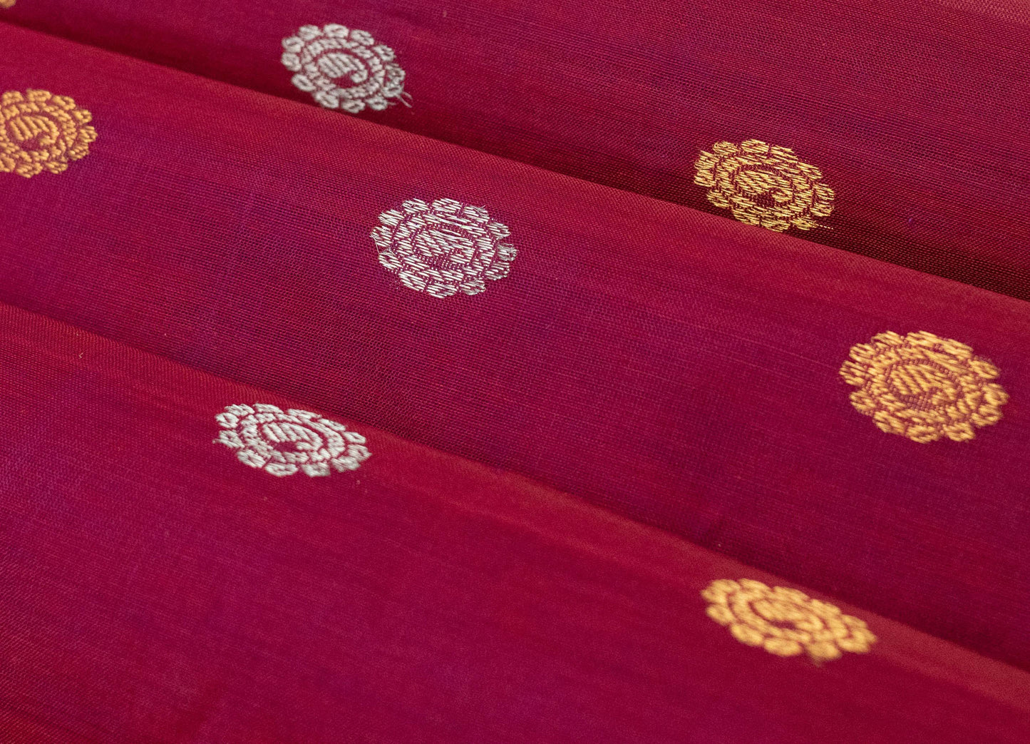Handloom Sico Pink Gadwal Saree with Butti