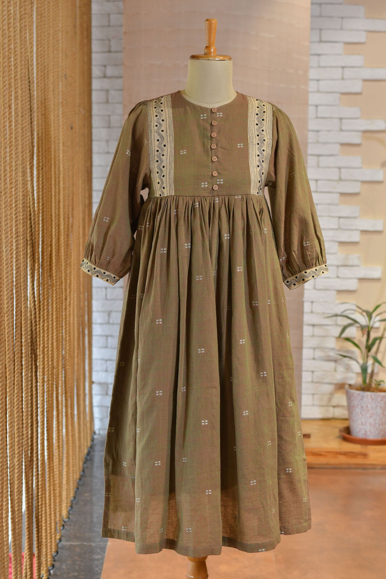 Hand woven jamdani dress with hand embroidery