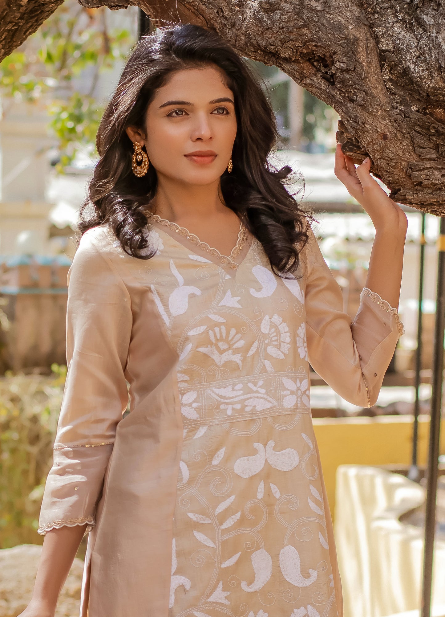 Hand Embroidered Chanderi Kurta and Bottom with Organza Detailing