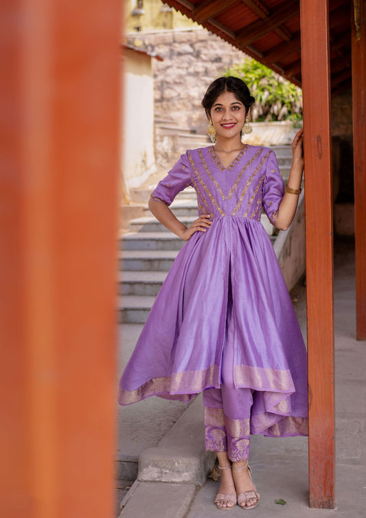 Lavender hand Embroidered chanderi Hi-Low Kurta with Bottom