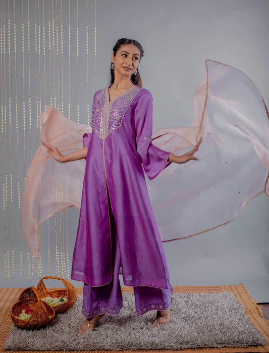 Women’s wear Gotapatti Embroidered Purple kurta set