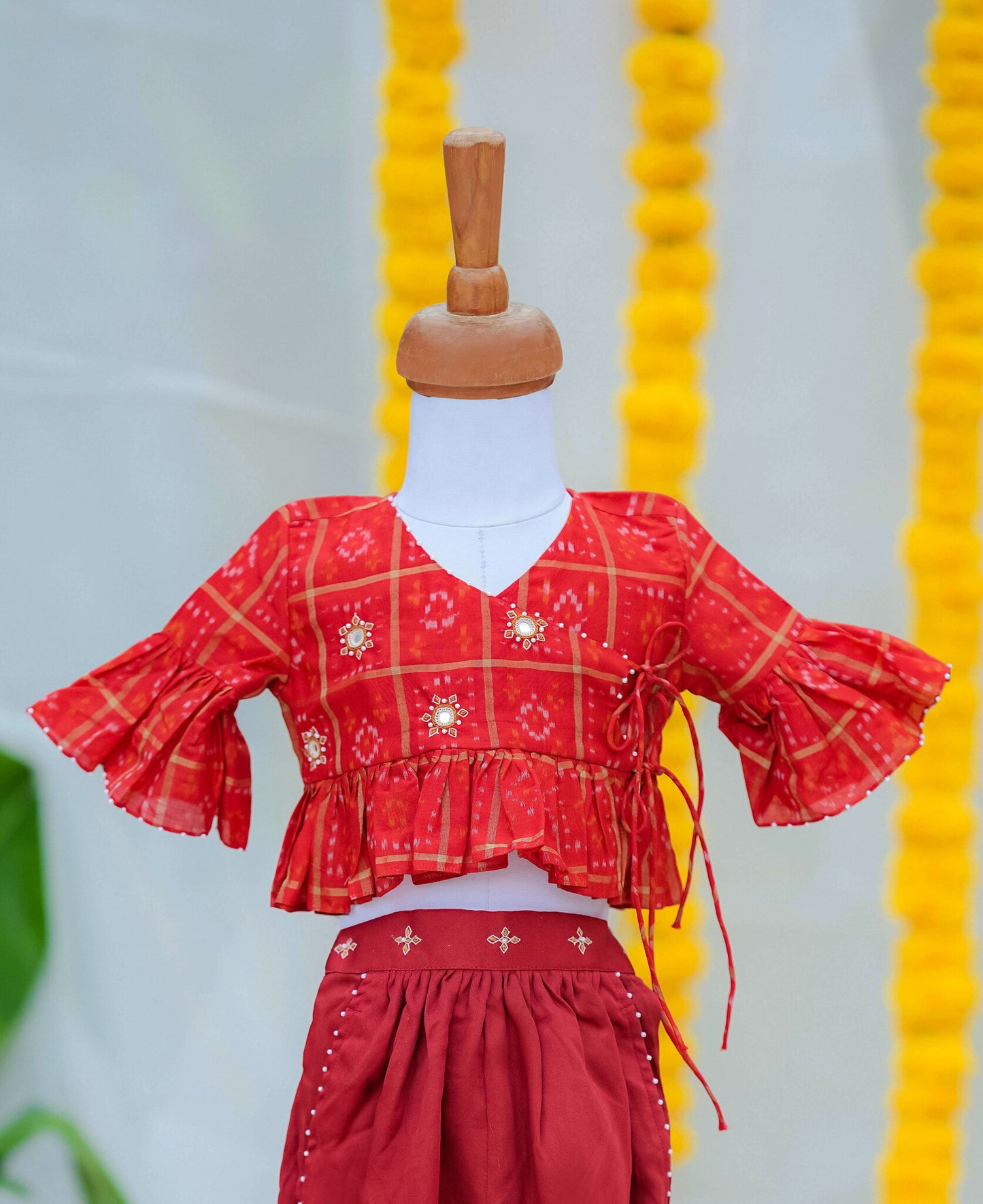 Kids girls crop top and pants set