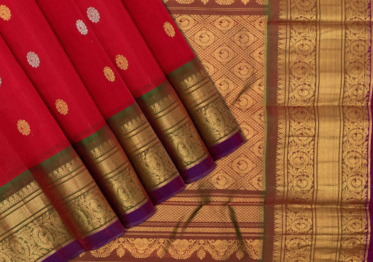 Handloom Red Sico Gadwal Saree with Butti Weaving