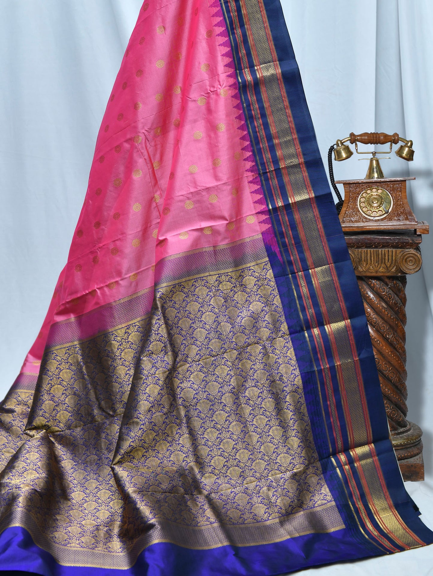 Handloom Handwoven Pure Silk Magenta Saree