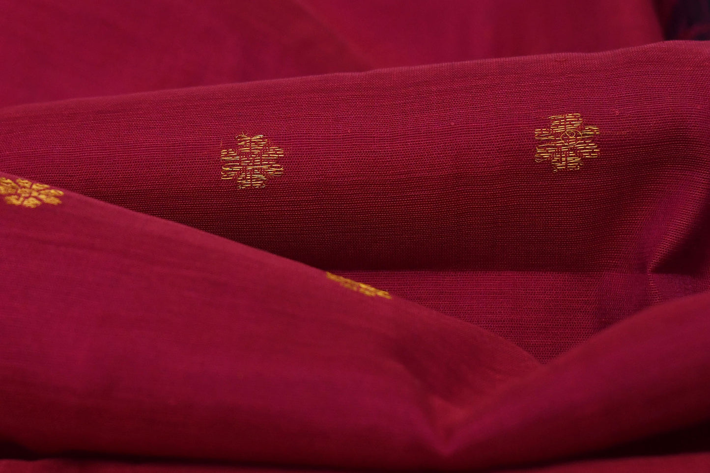 Hand Woven Gadwal Reddish Pink and Black Saree